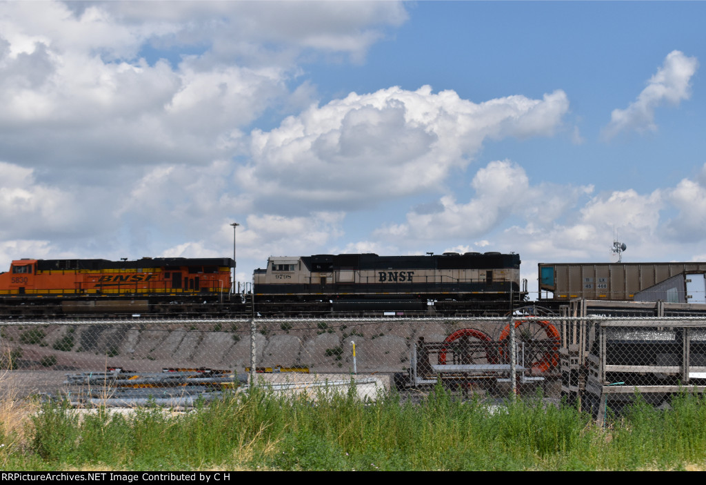 BNSF 9798